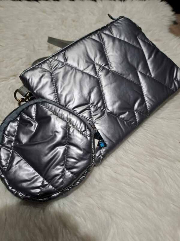 pochette doudoune argent